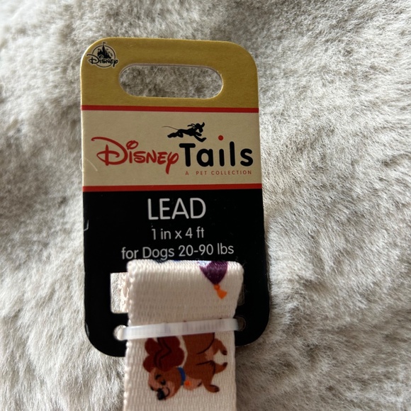 NWT Set of 2 Disney Dogs Leashes Medium - Picture 3 of 5